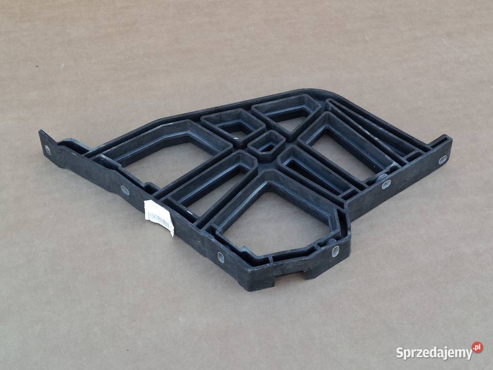 IVECO SWAY UCHWYT WSPORNIK MOCOWANIE SPOILERA ciężarowe Wzmocnienia, belki i wsporniki Części samochodowe Bieleń