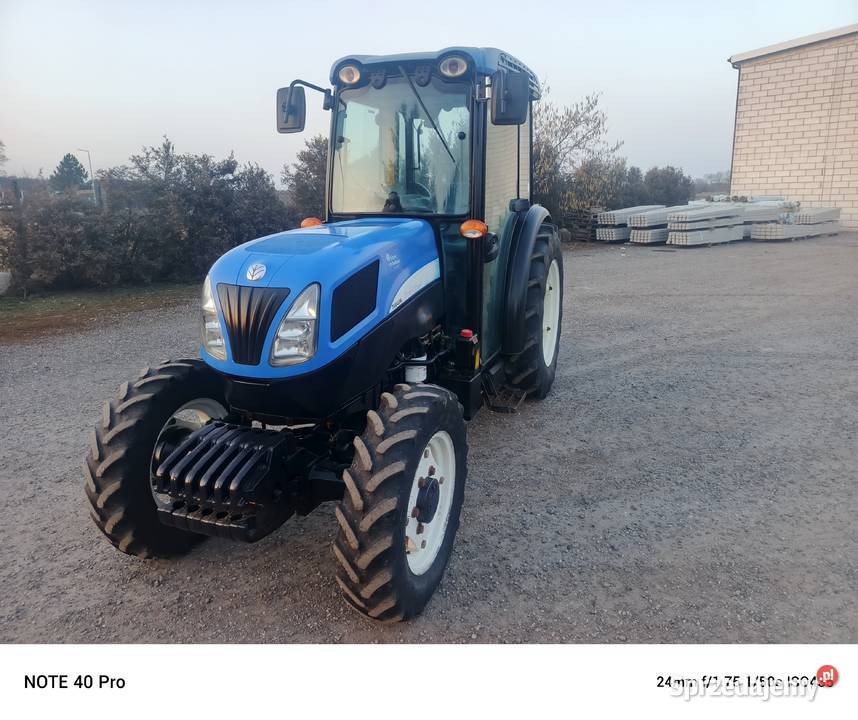 Ciągnik Holland t4040n sadowniczy sprzedam