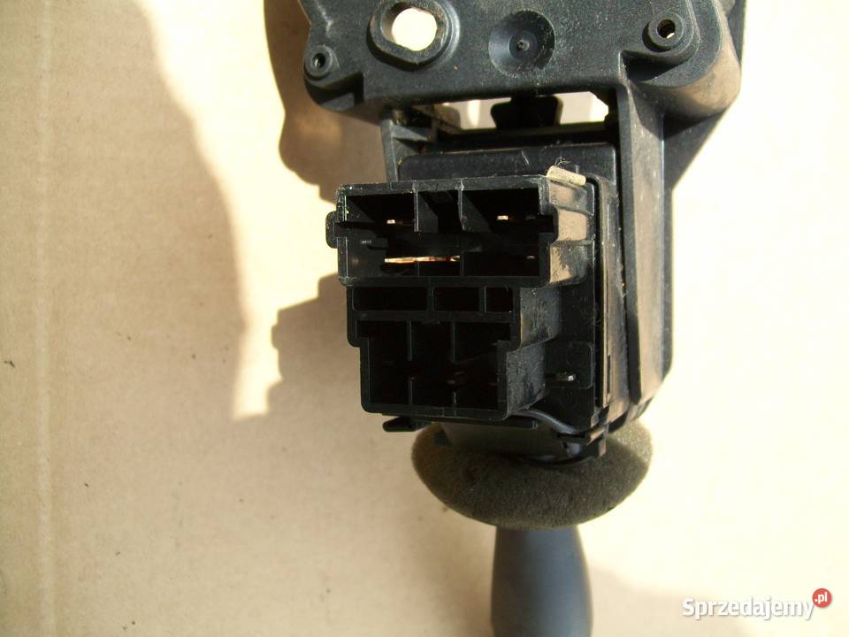 Berlingo Partner I Lift Przelacznik zespolony Rok produkcji 2002