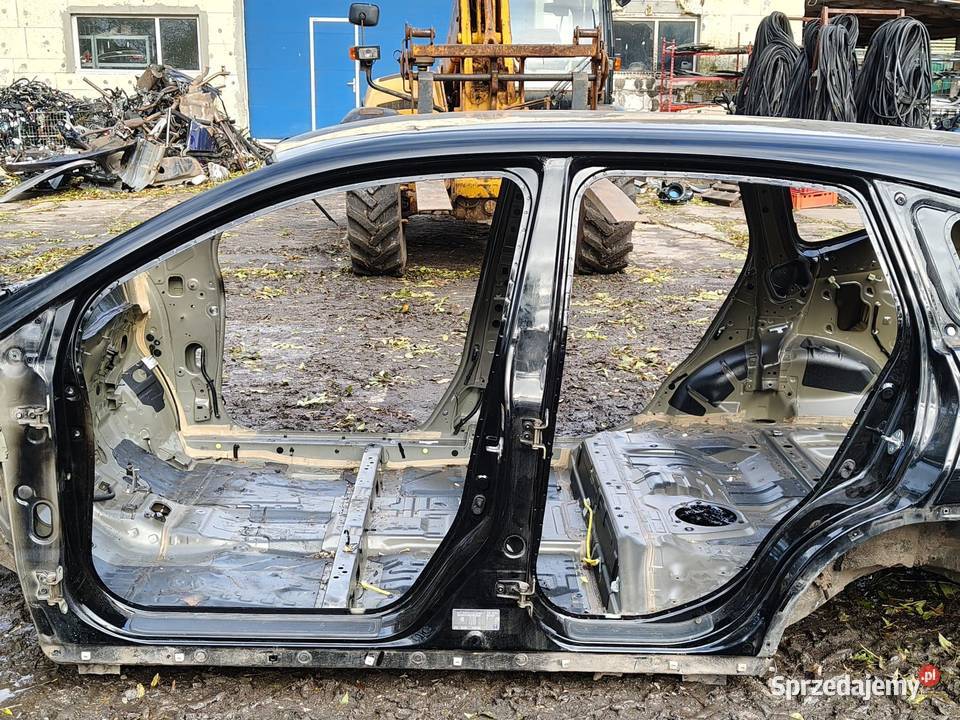 PRÓG SŁUPEK LEWY BOK NH731P HONDA CRV CRV IV