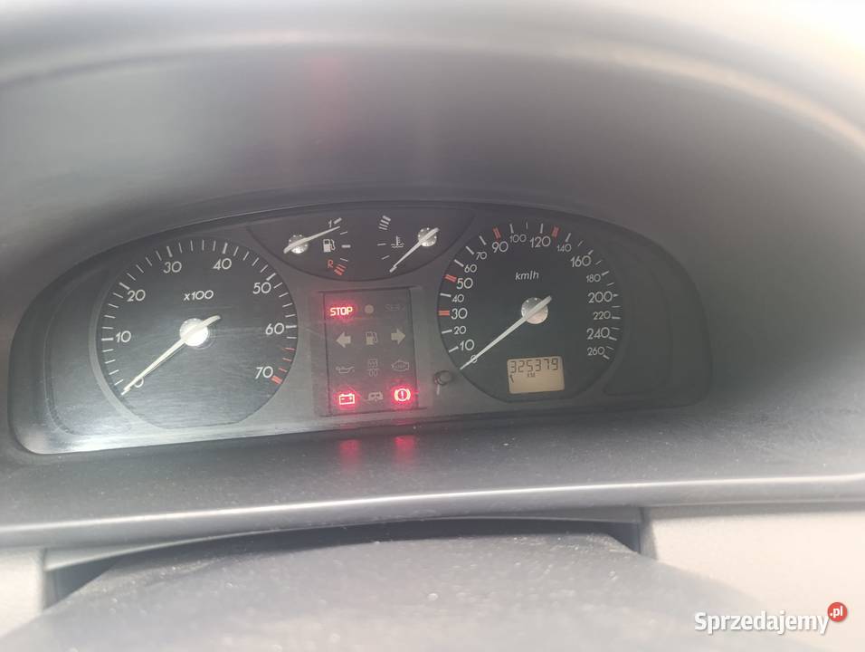 Renault Laguna 2001 Renault Ostrowiec Świętokrzyski