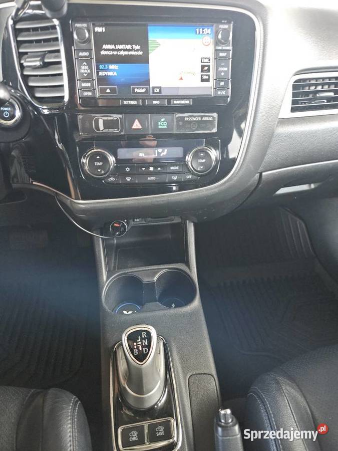 Mitsubishi outlander 3 phev 2014 światła przeciwmgielne Jarocin