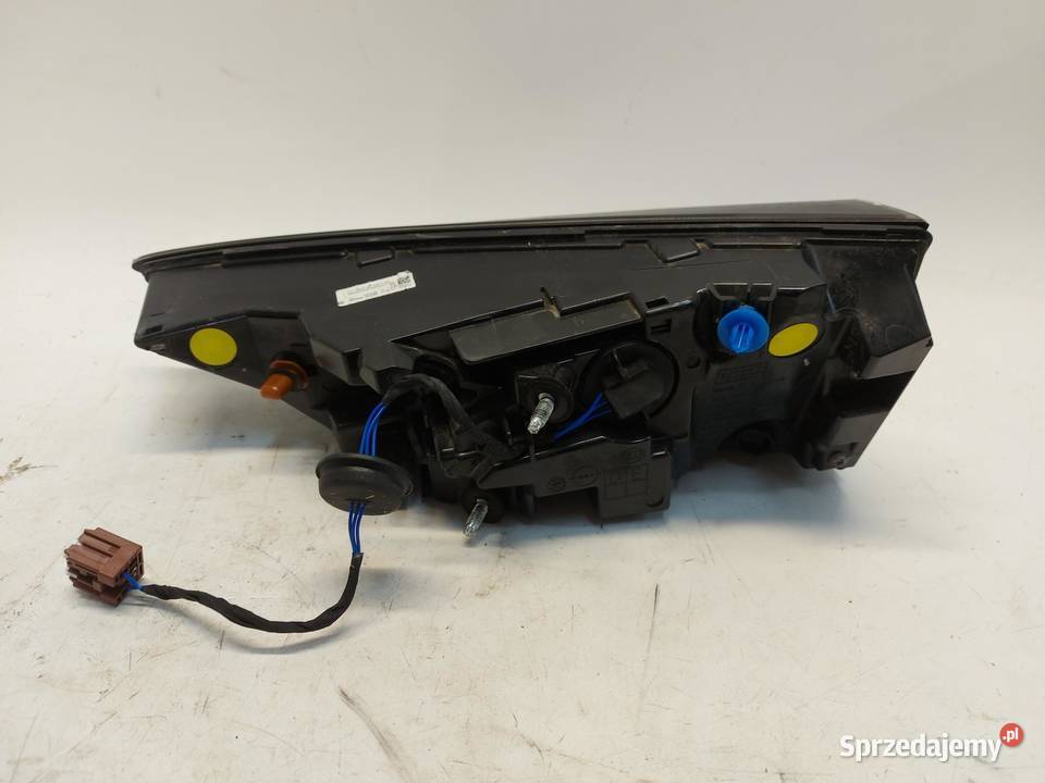 Nissan Qashqai III J12 LIFT Lampa LED klapy