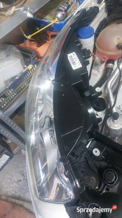 Lampa prawy przód oryginał Citroen C4 b7 2013 osobowe Lampy przednie Kalisz