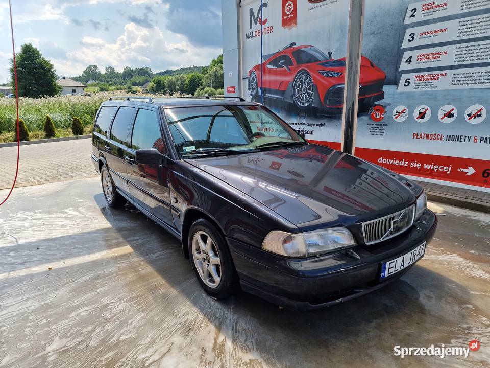 Volvo V70 25TDI R5 140 Piekoszów