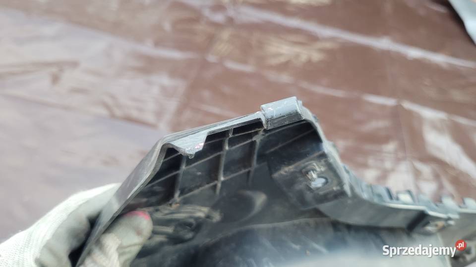 ŚLIZG ZDERZAKA LEWY TYŁ TYLNY BMW F10 Ruda Śląska