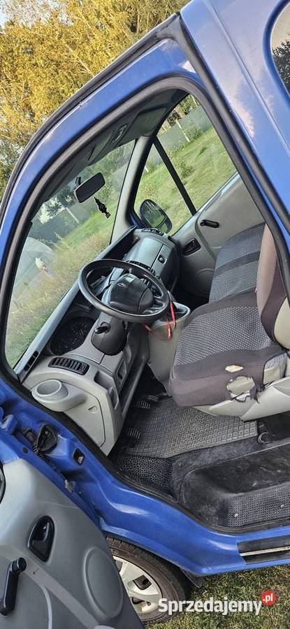 Renault Trafic ekonomiczny 19dci 6os Opel Vivaro 120KM Włodawa