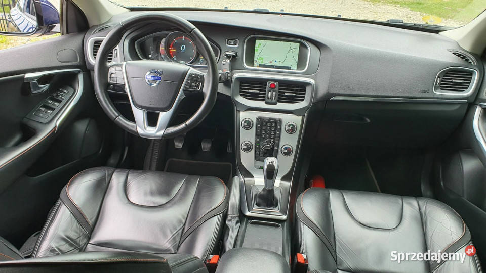 Volvo V40 20 D2 120 Ocean Race NAVI Xenon Chmielnik