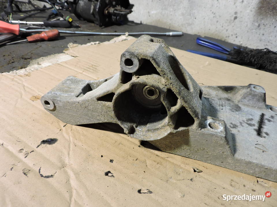 Łapa alternatora Seat Ibiza Mk III osobowe sprzedam