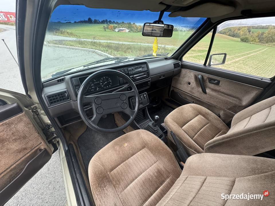 VW Jetta GL 1986 19 TD AAZ Zdrowa Blacha Brązowy Świecie