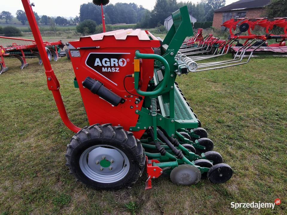 Siewnik Agro maszAgromasz SR270 talerzowy Bełchatów