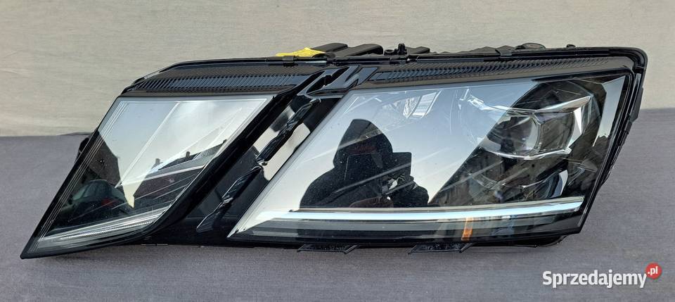 Lampa przód lewa Skoda Octavia III FL 20162020 Lampy przednie Mielęcin