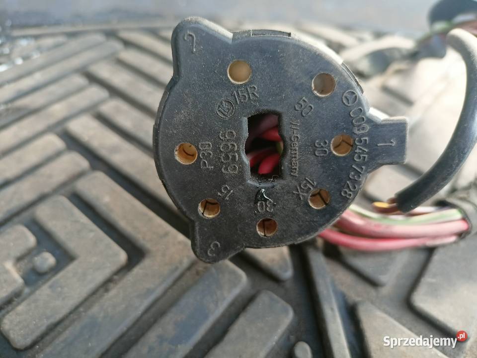 Mercedes 190 W201 W124 kostka stacyjki z wiązką Skarżysko-Kamienna