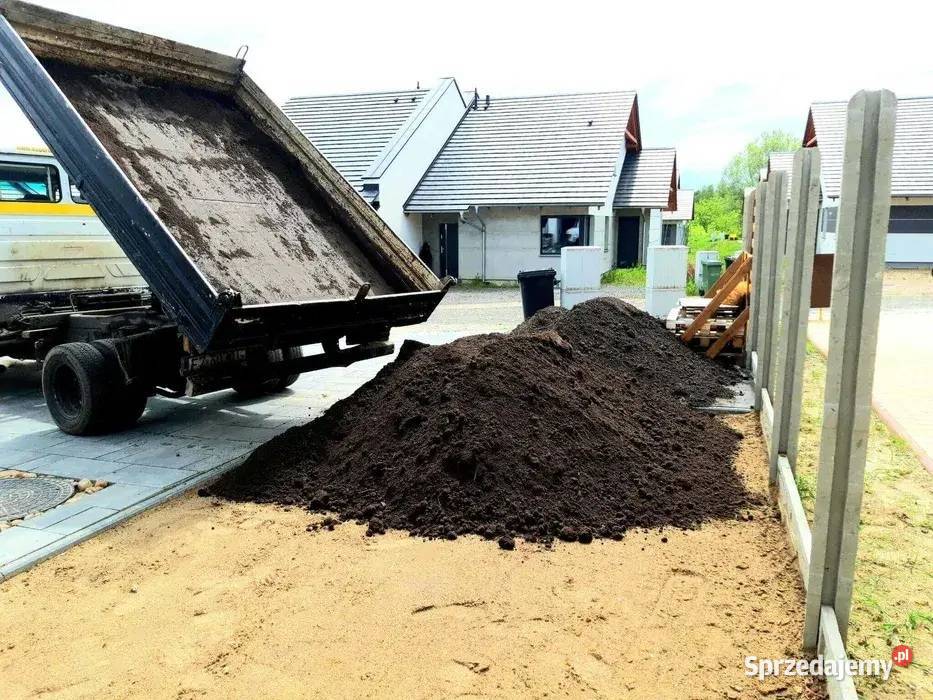 Czarnoziem ziemia ogrodowa humus transport Zakroczym