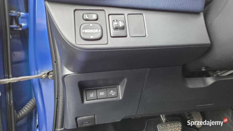 Toyota Yaris Automat Najbogatsza Wersja isofix Gdańsk