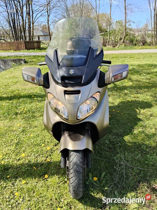 Suzuki Burgman 650 dużym serwisie Rok produkcji 2004 Dębno