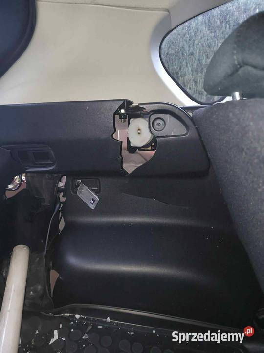 Sprzedam uszkodzoną Mazdę CX5