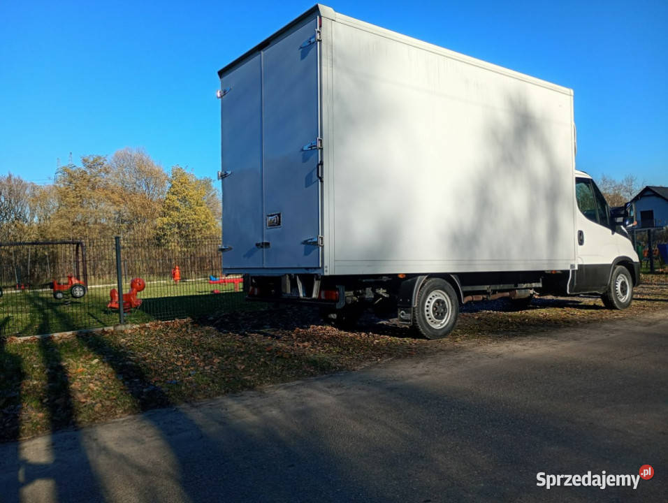Iveco Daily 35S14 klima 3 osobowy nieuszkodzony Chełm Śląski