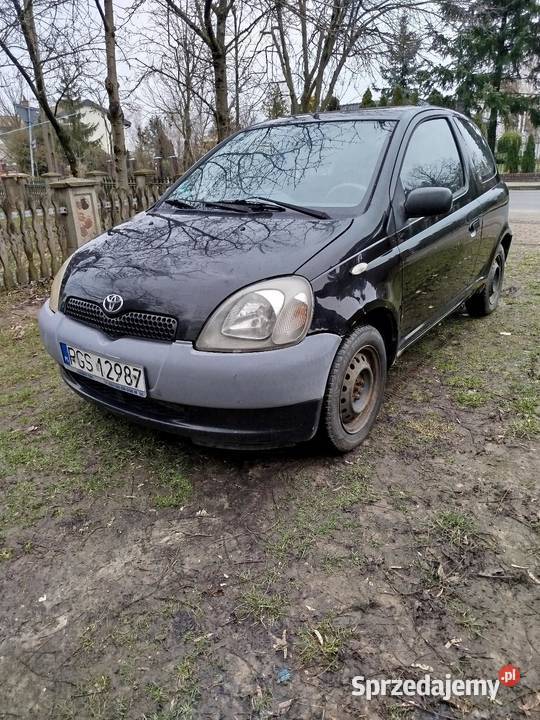 Toyota Yaris 1.0 vvti benzyna