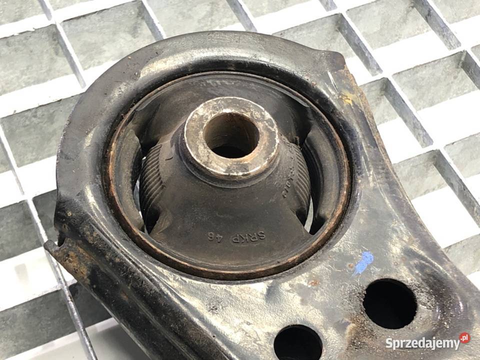 WAHACZ PRAWY PRZÓD TOYOTA COROLLA E21