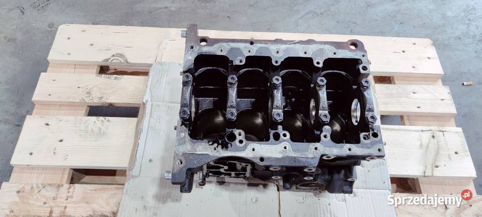 BLOK SILNIKA AUDI A4 A5 A6 20 TDI CAH 03L021BG