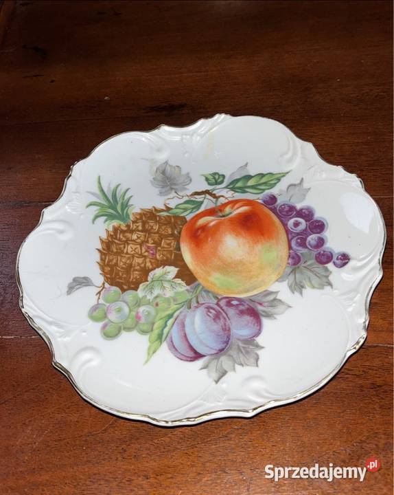 Talerz z owocami można powiesić Ma dziurki z Gdańsk