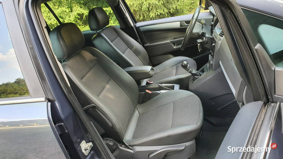 Opel Zafira 20 TURBO 200 NAVI Climatronic relingi dachowe Chmielnik