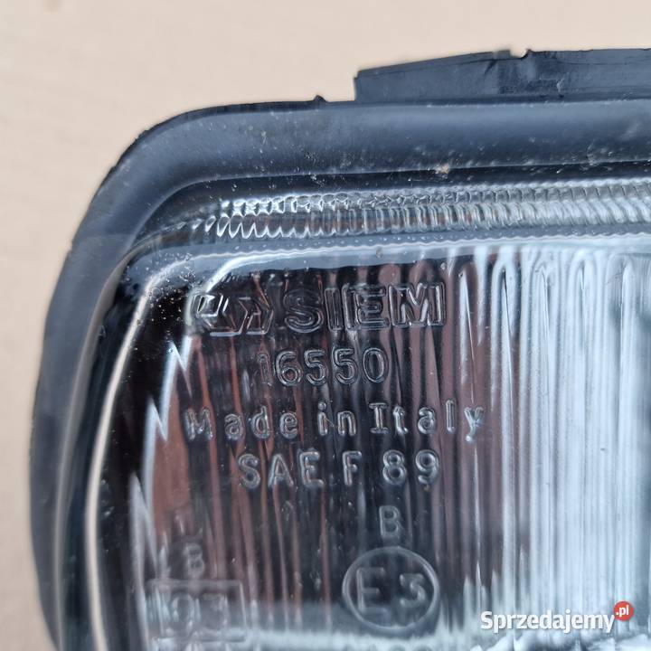 PEUGEOT 605 HALOGEN ŚWIATŁO PRZECIWMGIELNE SIEM Bieleń sprzedam