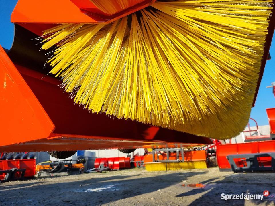 Nowa zamiatarka METALTECHNIK szerokość 14m24m podkarpackie Lesko