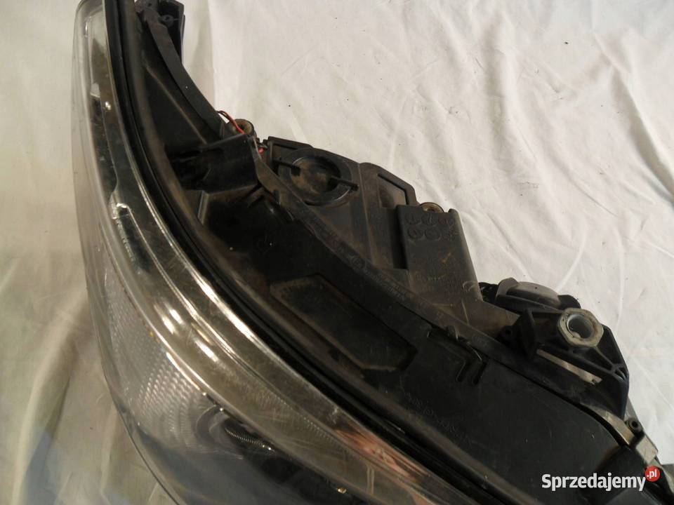 REFLEKTOR PRZÓD STRONA PRAWA BMW 5 E60 E61 wielkopolskie Nowy Tomyśl