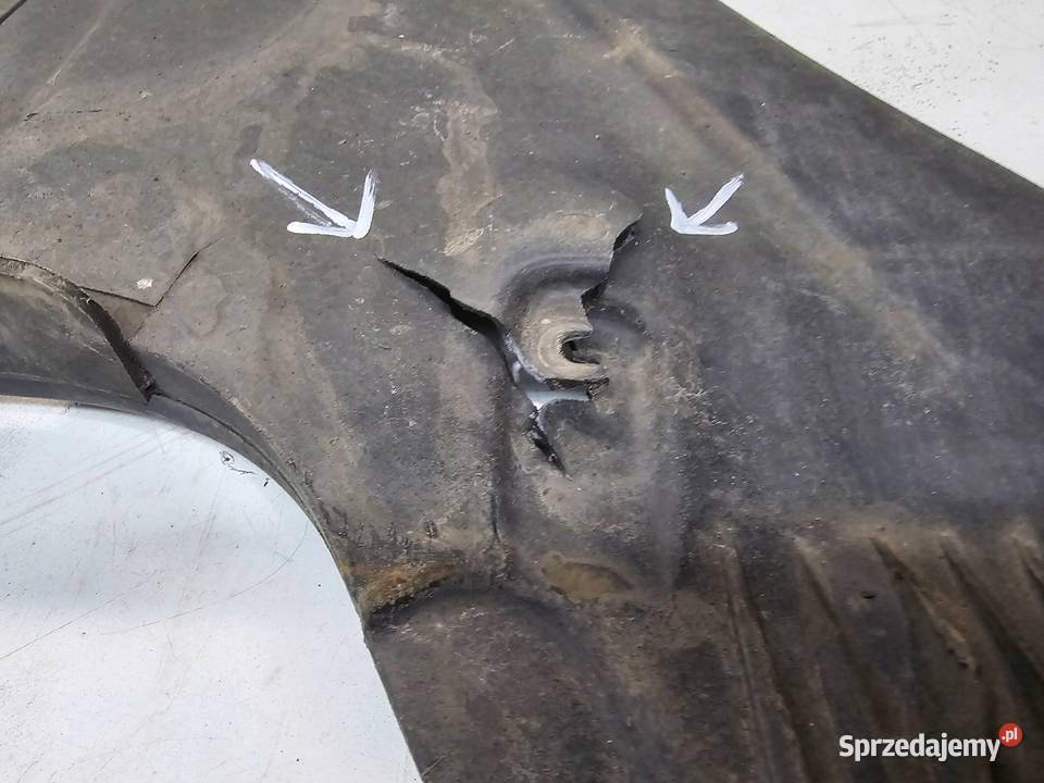 OSŁONA PODWOZIA TYŁ AUDI A4 B9 8W0825216E Przystajń