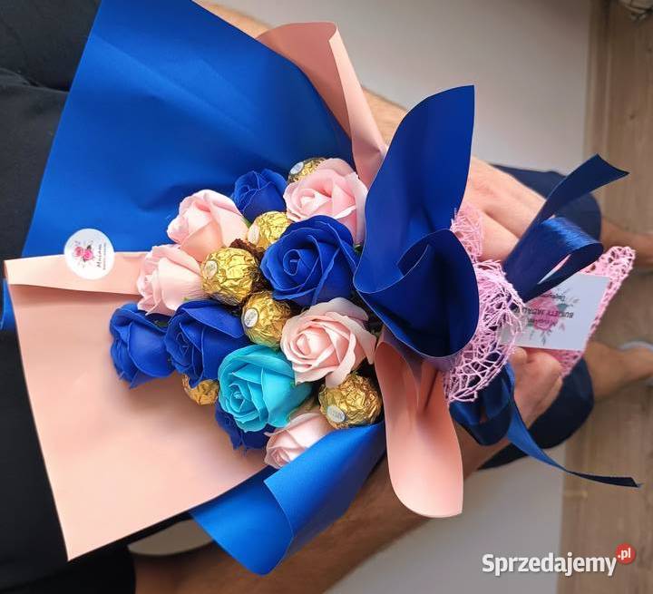 Elegancki bukiet z różyczek i ferrero Prezent na Pozostałe Gdynia sprzedam