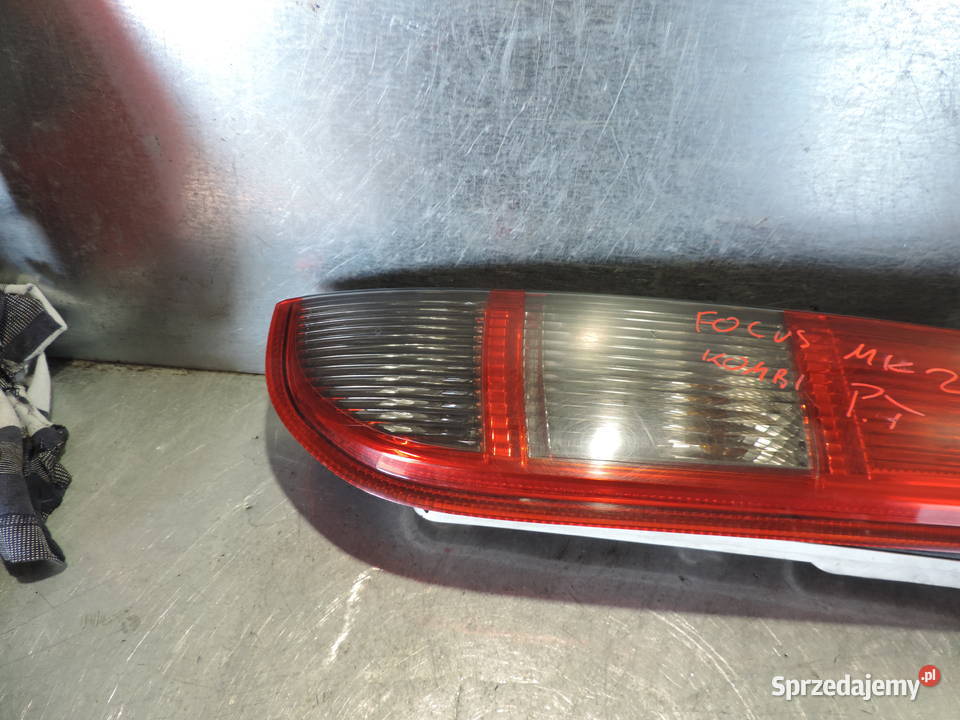 FORD FOCUS MK2 KOMBI LAMPA PRAWY TYŁ Rok produkcji 2006 Nowy Sącz