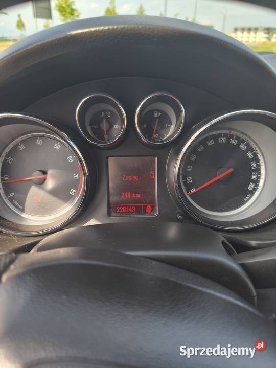 Opel Insignia Sportstourer gwarancja na silnik