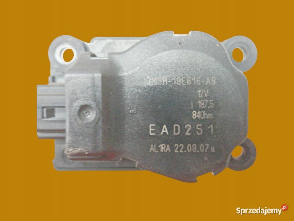 SILNICZEK NAGRZEWNICY KPL 4 3M5H19E616AB Ford sprzedam