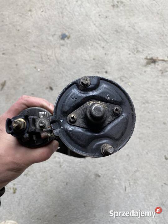 Rozrusznik 068 911 024 C osobowe Lubin