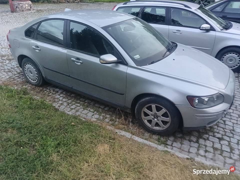 Volvo S40 16 D 2005r uszkodzone manualna Mierzawa sprzedam