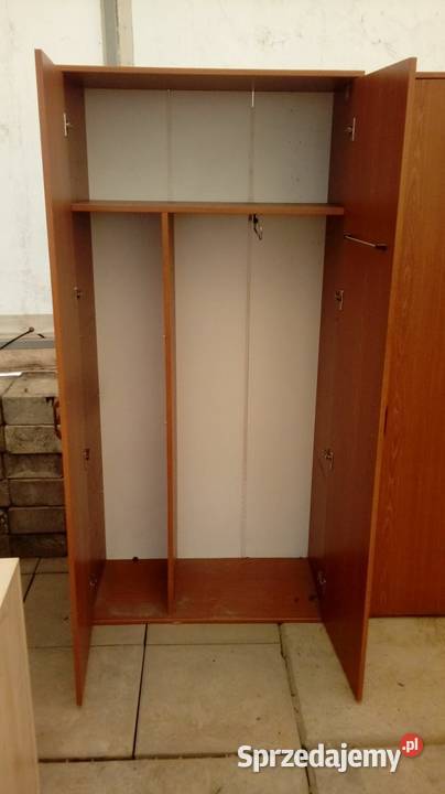 Sprzedam szafę dwu drzwiową stan 199cm Dom i Ogród Wągrodno