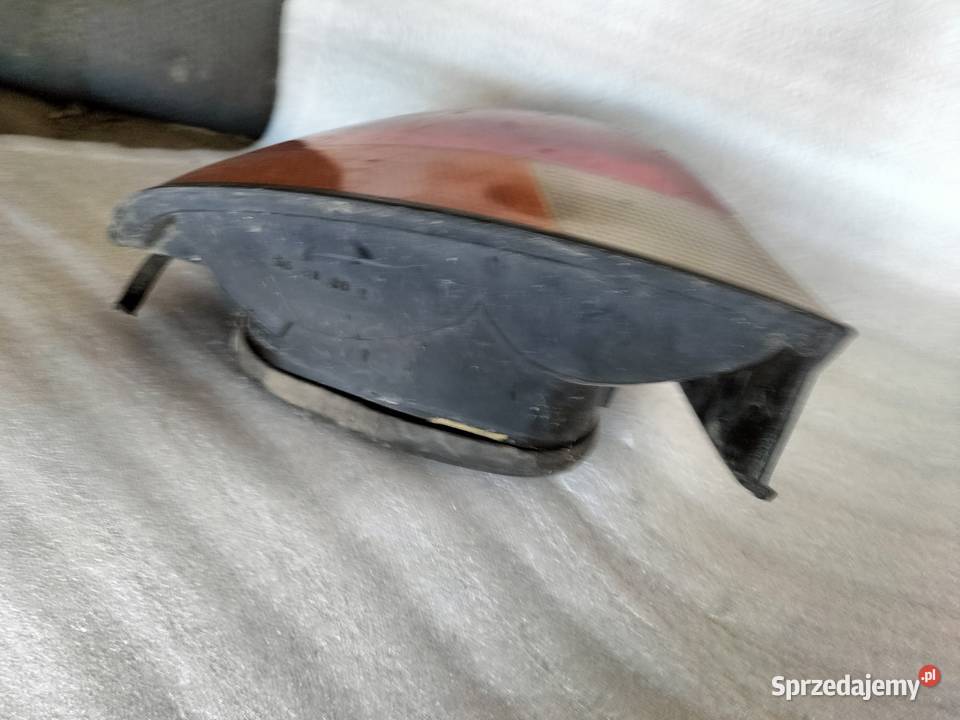 Mitsubishi Carisma LAMPA TYŁ TYLNA LEWA Kamień-Kolonia