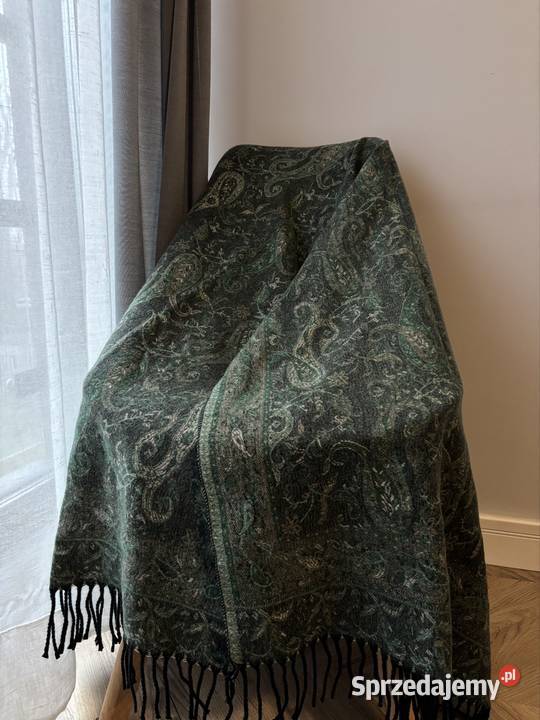 Ciepły szal Uniseks sprzedam