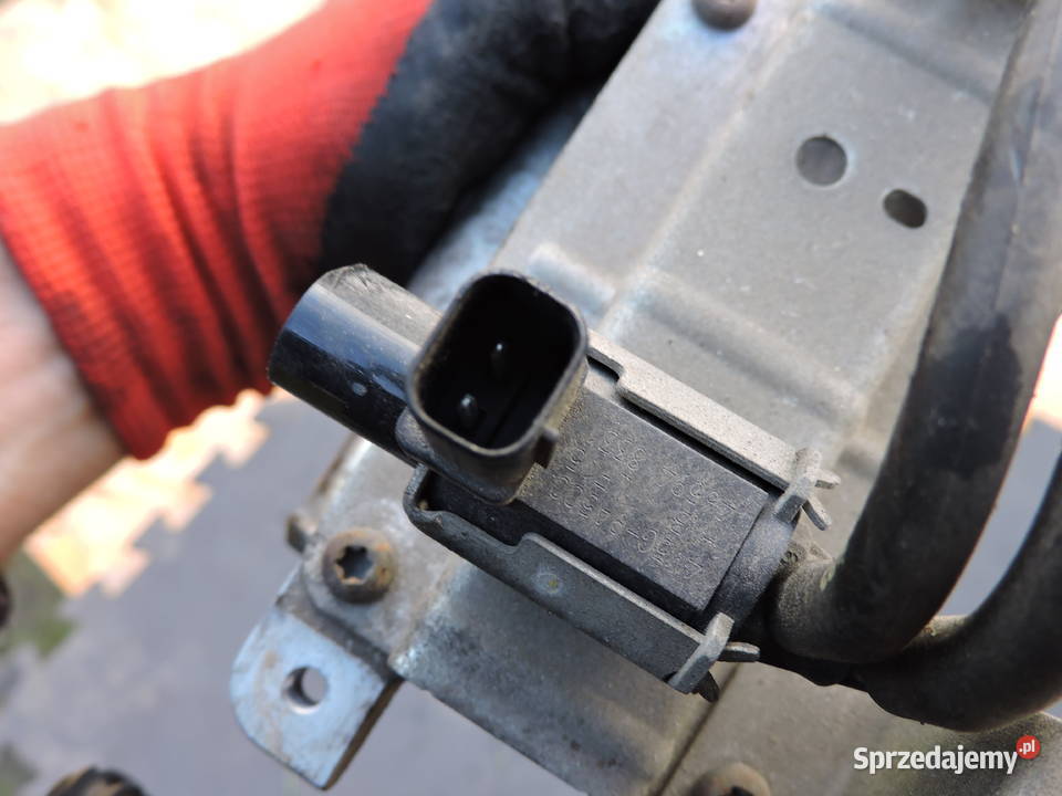 Króciec magistrala Mazda 5 I 18 B 115 Króćce głowicy Myszków