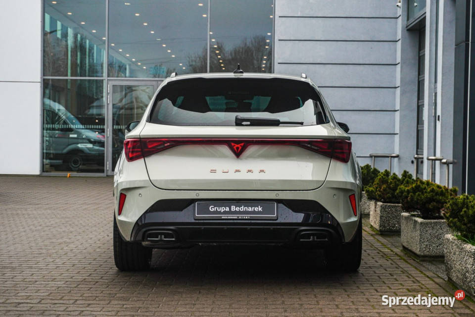 Cupra Leon Sportstourer 20 TSI 204 DSG 4Drive napęd 4x4 Łódź