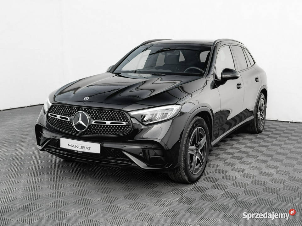 Mercedes GLC 220 DX13158220d 4Matic AMG Line lakier metallic Gdańsk sprzedam