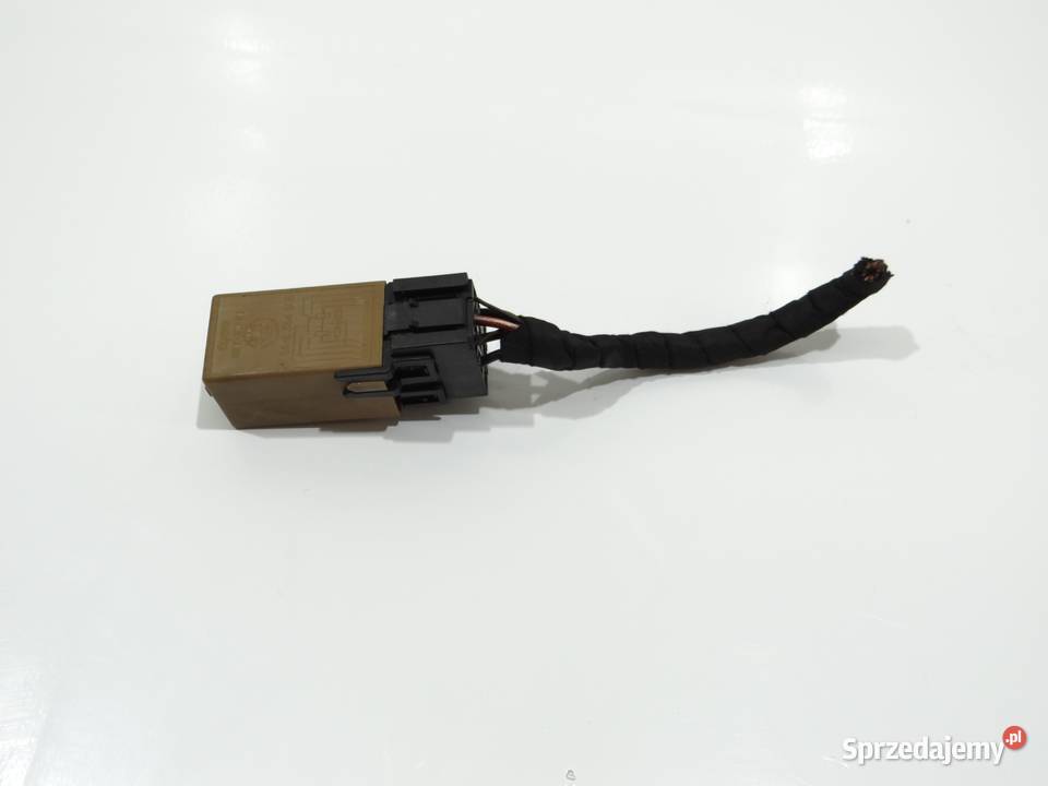 PRZEKAŹNIK WYCIERACZEK BMW E60 E61 LCI 8384505 osobowe Strzyżewice sprzedam