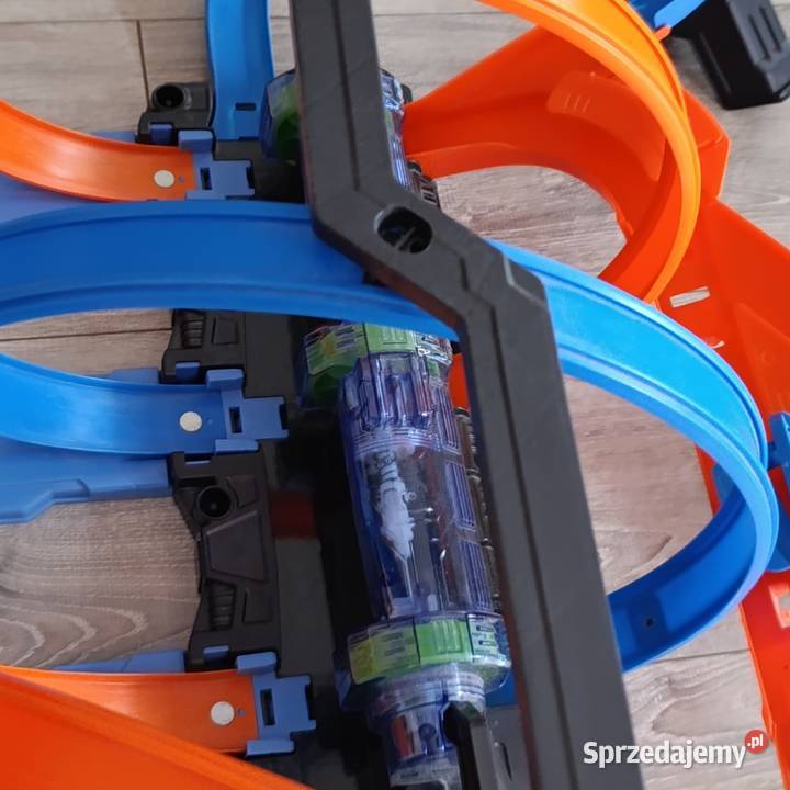 tor Hot Wheels Pętle Grozy pętla Poznań