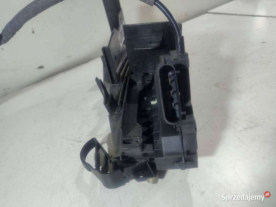 ZAMEK DRZWI PRAWY PRZÓD 6 PIN FORD FOCUS MK3 sprzedam