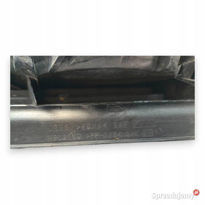 LAMPA PRAWA Nissan XTrail T30 20002007 tylna Chełm sprzedam