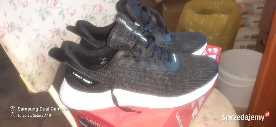 Sprzedam buty robocze lathi letnie 45 bez noska sprzedam