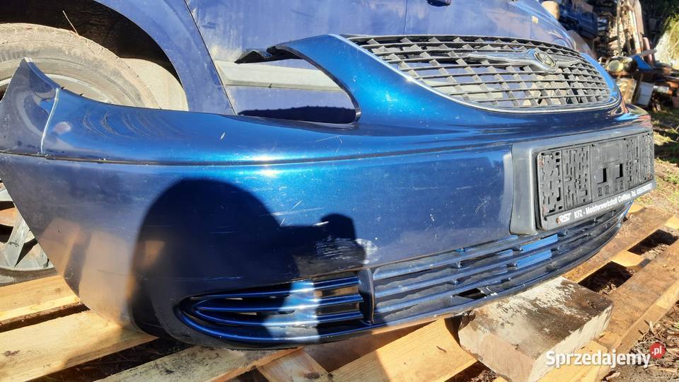 zderzak przedni przód Chrysler Voyager IV osobowe Dębno