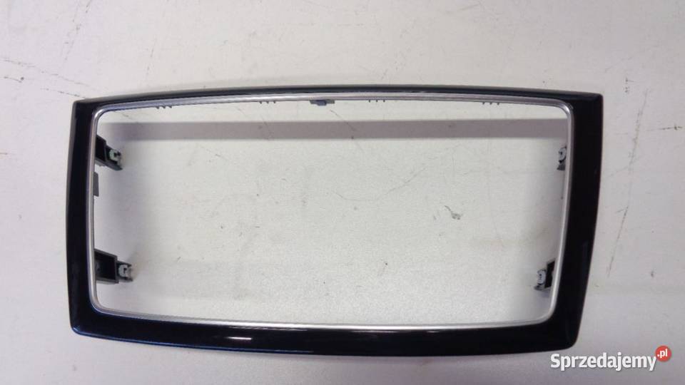 OBUDOWA OSŁONA DEKOR RAMKA WYŚWIETLACZA MERCEDES Rakoniewice sprzedam